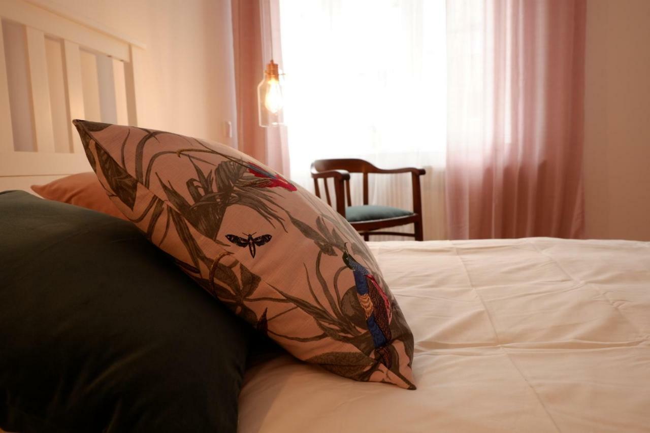 Singer Apartment Old Town Краков Экстерьер фото